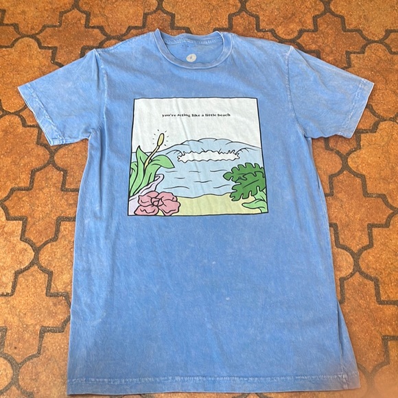 Devin Design Co T Shirt - Picture 1 of 3